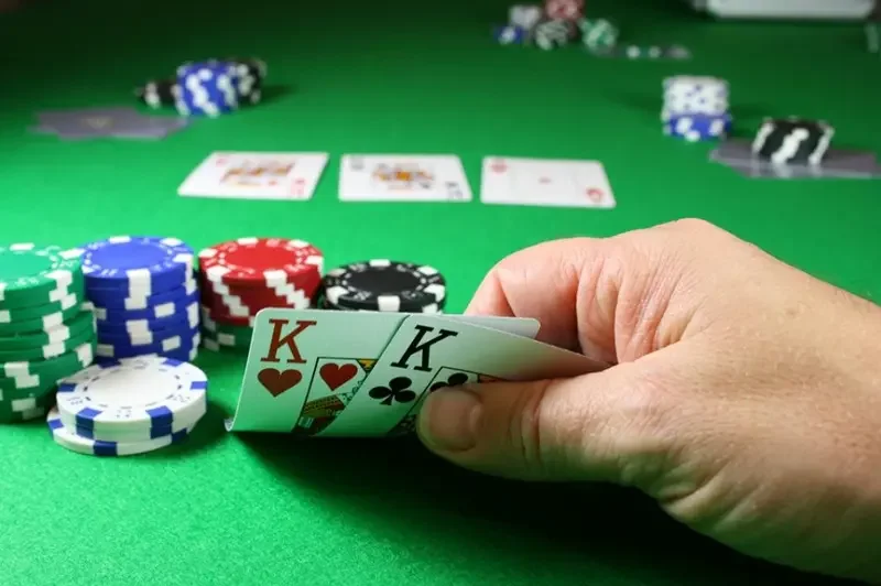 Cách chơi Baccarat

